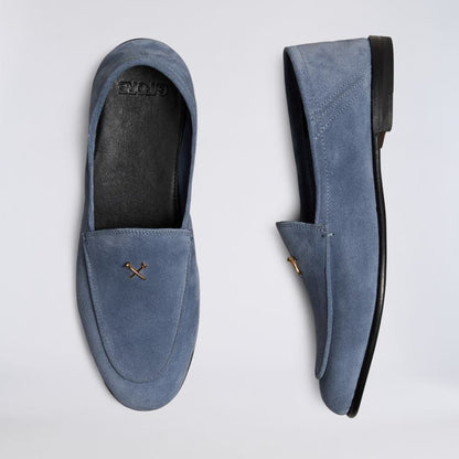 WOMEN'S METAL TEES SUEDE FLEX LOAFER - US 4514