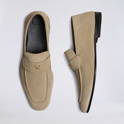 MEN'S METAL TEES SUEDE FLEX LOAFER - US 4018